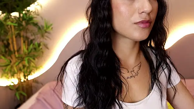 Emma_Lirys Live XXX-Chat