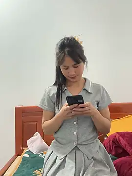 Him_MountainGirl's Live XXX Chat