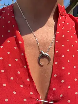 AngelinaTeller Webcamshow