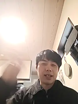 whitebriefboy Show Webcam