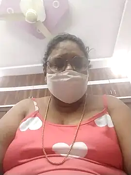 Pushpavathi_78 Show Webcam