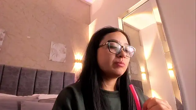 Chat XXX ao vivo de Lunaa_bellaa