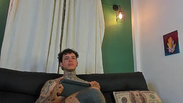 Živý XXX chat Aron_ford