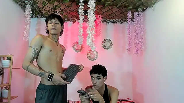 Živý XXX chat Bastian_boyshot77