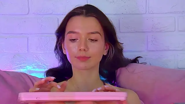 Chatroom XXX en direct de VanessaVienne