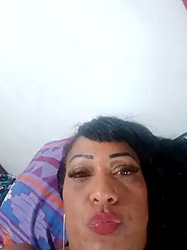 XXX chat uživo modela SabrinaColin