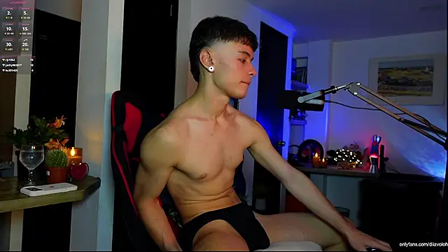 thoroughbredxx Adlı Modelin Web Kamerası Şovu