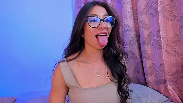 XXX chat uživo modela riley_bensongh