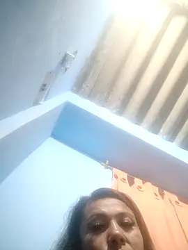 Pertunjukan Kamera Web yennifer777