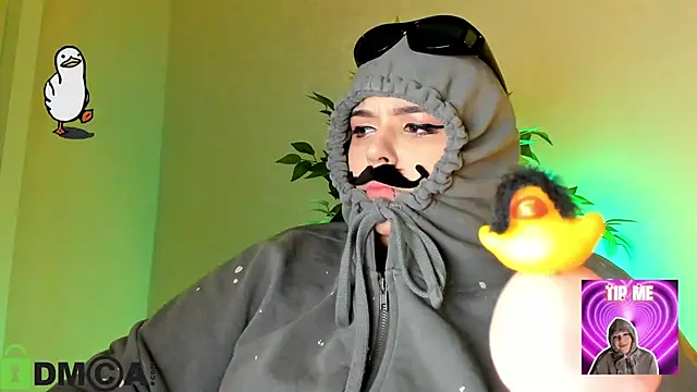 Mia_R0ss Chat XXX in diretta