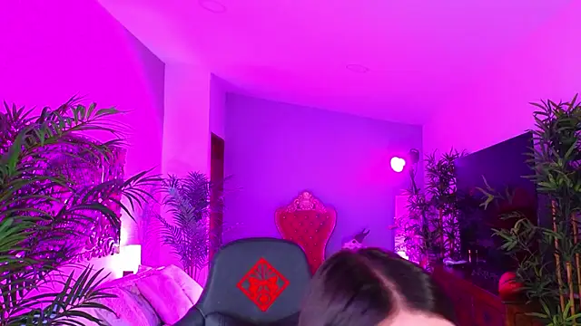 ambarEvans Adlı Modelin Canlı XXX Sohbeti