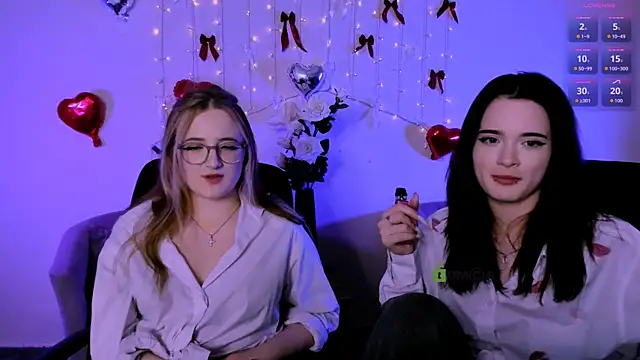 Вебкам-шоу liana_kisses