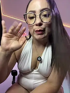 Amelia_laurent 现场XXX聊天