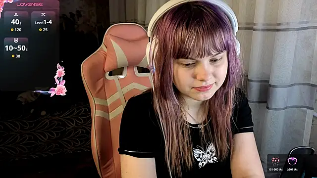 Chatroom XXX en direct de KristiBloom