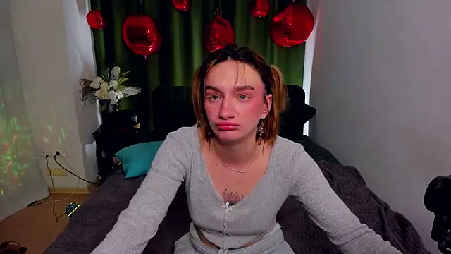 PollyRoseX লাইভ XXX চ্যাট