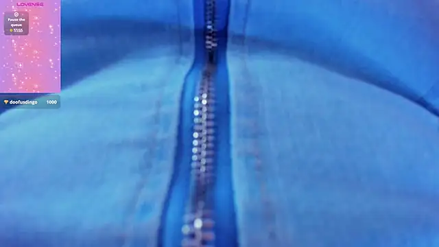 Chat +18 de little_emma0 ao vivo