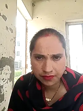 Cute-karisma1234 Adlı Modelin Canlı XXX Sohbeti