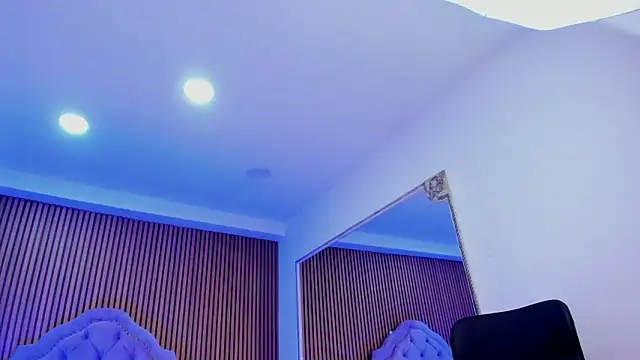 SelenaStonne Chat XXX live