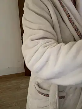 xiiuuff18's Webcam Show