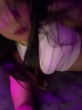 Akanett_cxtt Adlı Modelin Web Kamerası Şovu