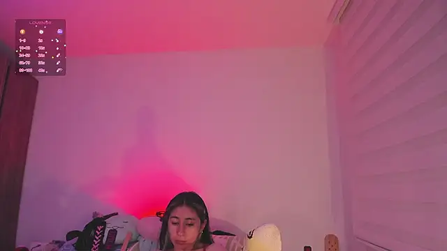 K2xxKrawln Live XXX chat