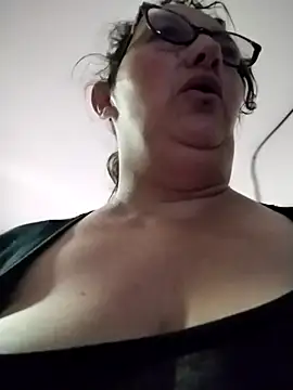 Živý XXX chat _Saraqueen