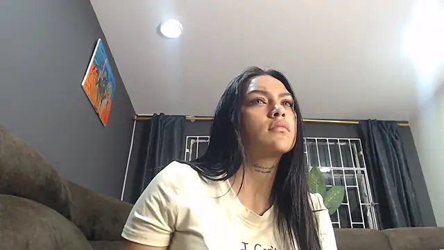 fairylatin222 即時 XXX 聊天