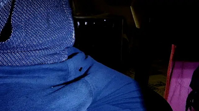 by-panic Adlı Modelin Canlı XXX Sohbeti