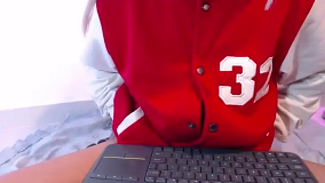 Andreiina_240 即時 XXX 聊天