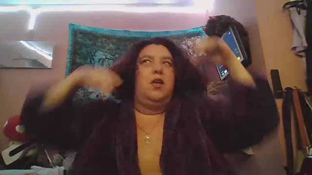 Chat XXX Live lil-gemini-hippy