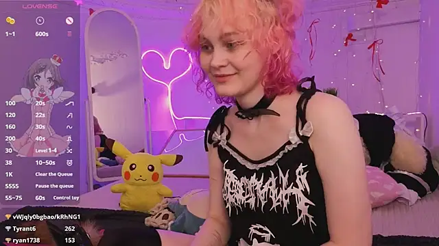 Chat XXX Live Awawrin