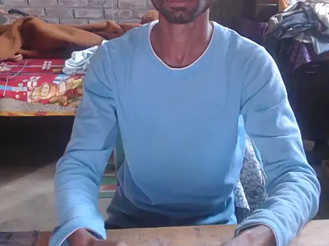 ThethunderPo Show in webcam