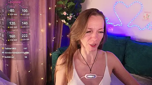 Chat +18 de Jesica_mooon ao vivo