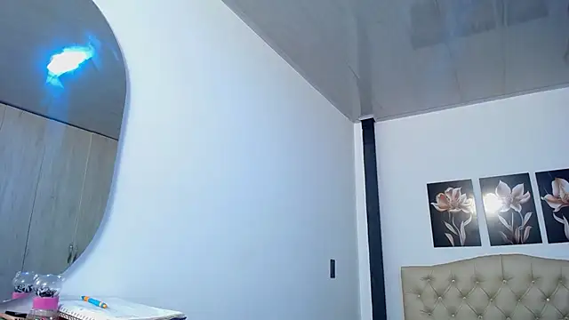 pinky_f00x Live XXX-Chat