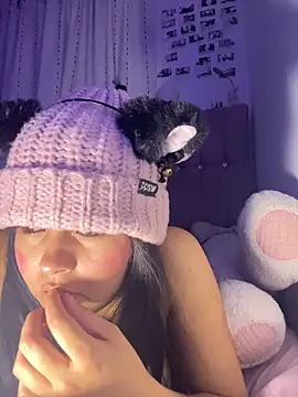 sarita_violet07 élő XXX-chatje