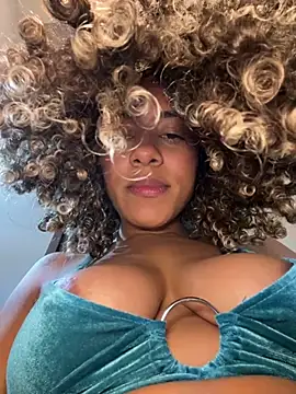 Belkaj's Live XXX Chat