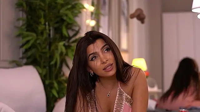 NicoleCelliniのライブXXXチャット