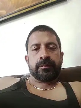 XxX_KING30 élő XXX-chatje