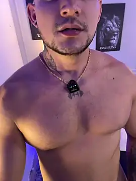 Marco_Vega's Live XXX Chat