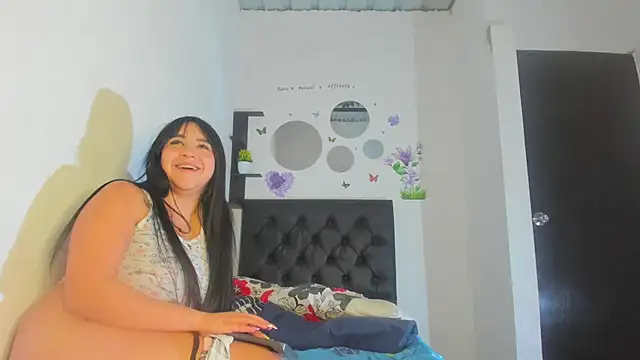 sapphire_brown20 ওয়েবক্যাম শো