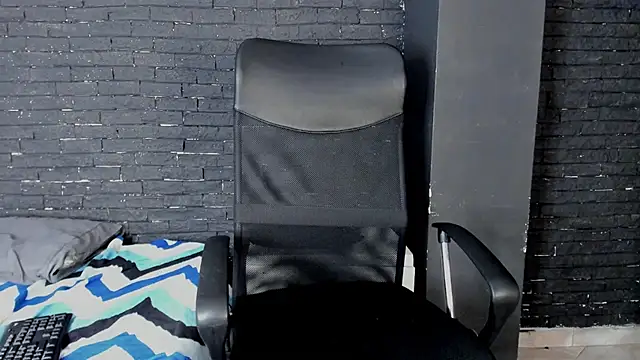 yurgaki_21 网络视讯表演