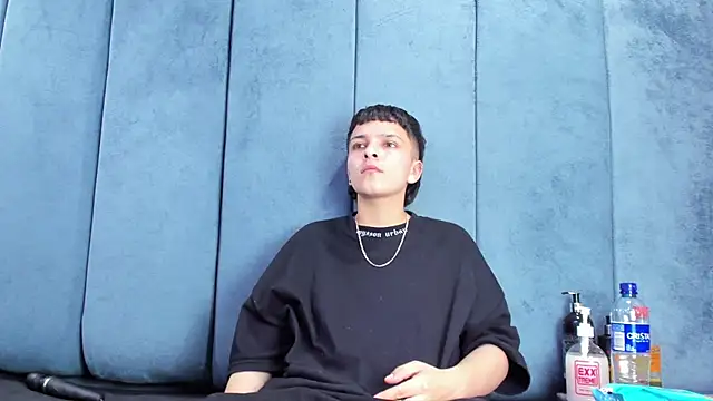 Chatroom XXX en direct de Megan_Thompson_