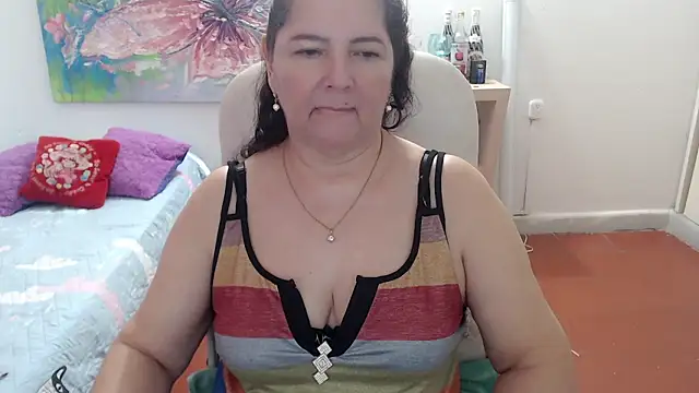 leonela_69のライブXXXチャット