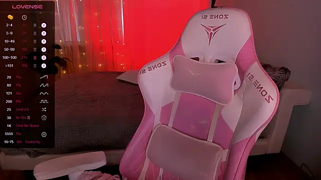 AnyaTaylor_のライブXXXチャット