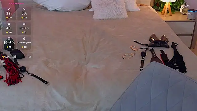 AnittaHarris_ Chat XXX live