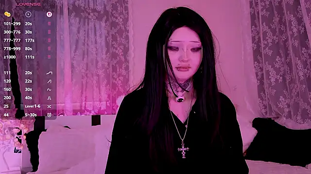 XXX chat uživo modela Lein_Bone