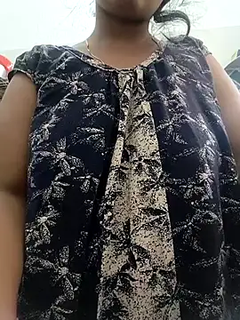 دردشة Hot-Tinaa الجنسية المباشرة