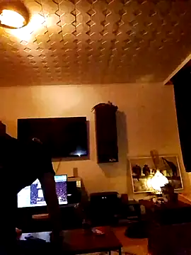 Codymc89 在線直播表演