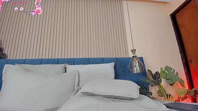 Chat XXX ao vivo de kathecute__