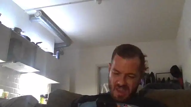 THE_CHEEKY_ALPHA's Live XXX Chat